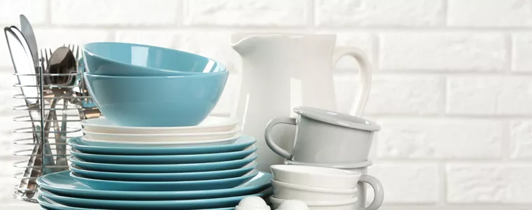 How To Pack Dishes Glasses For Moving You Need These 4 Things