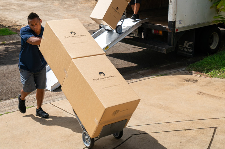 mover-wheeling-up-drive-is-right