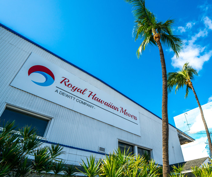royal-hawaiian-movers-oahu-terminal-is-left
