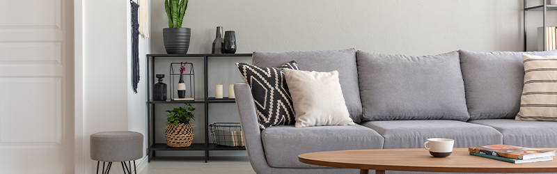 01 31 22 simple decor clean house with minimal decorations