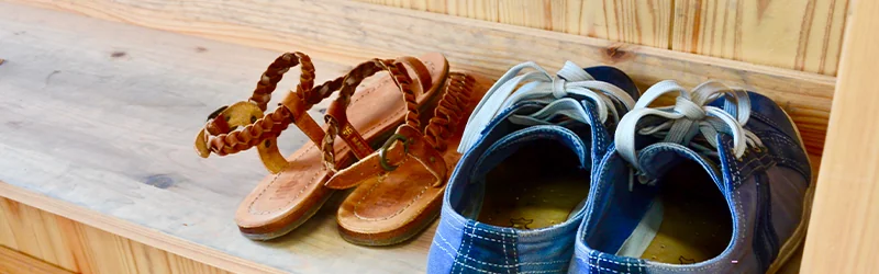 061223 Hawaiian Culture – shoes